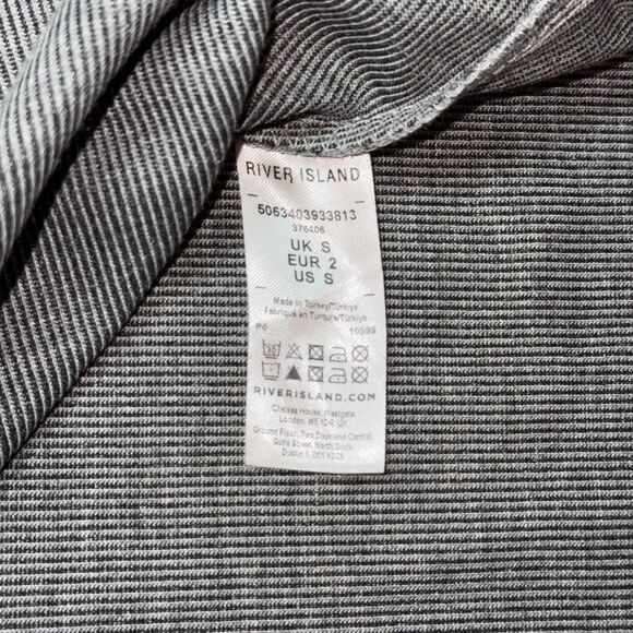 NWT River Island Men's Grey Short Sleeve Collared Button Down Shirt - Picture 6 of 8